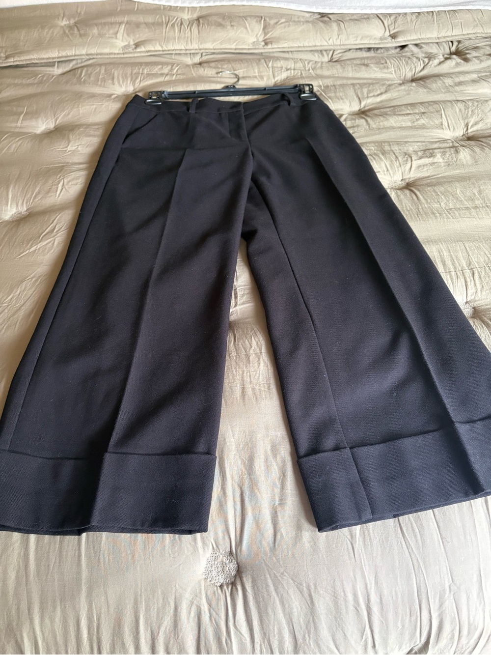 LOFT Black Wide-Leg Cropped Trousers